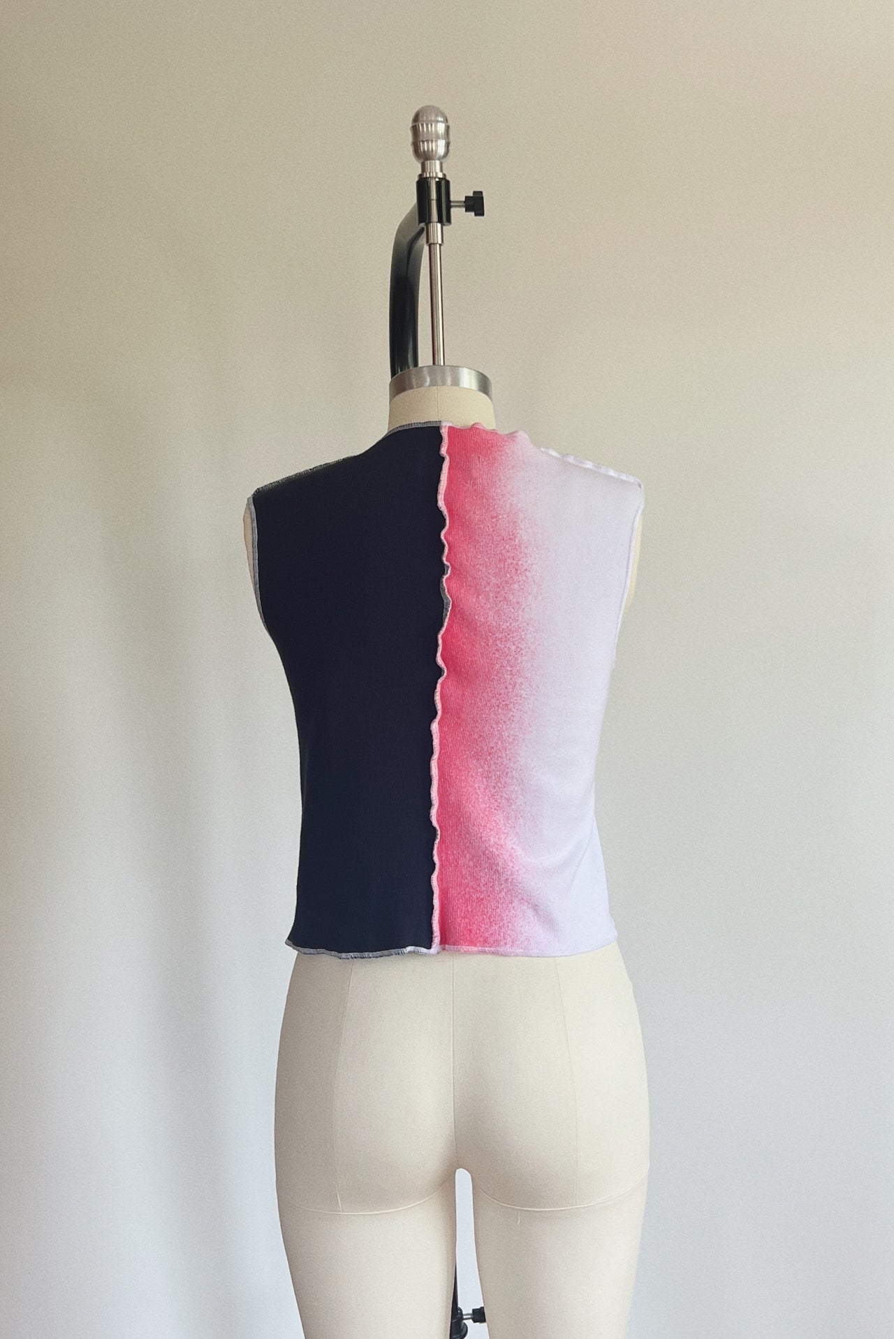 Bi-Tone Meridian Tank Sample - Size Medium