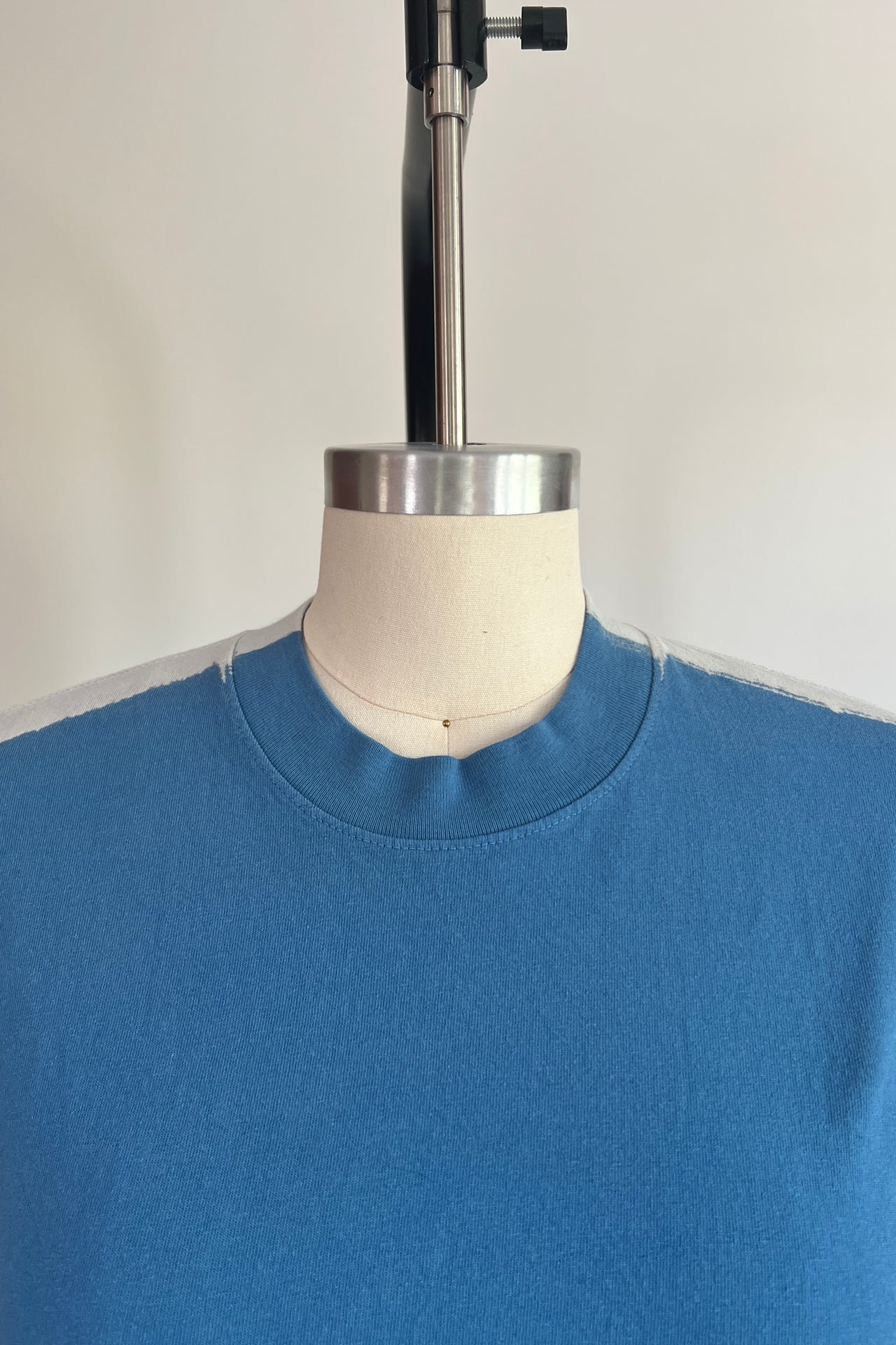 Bruskstroke Tee Sample - Dust Blue and Smoke - One Size Fits Many