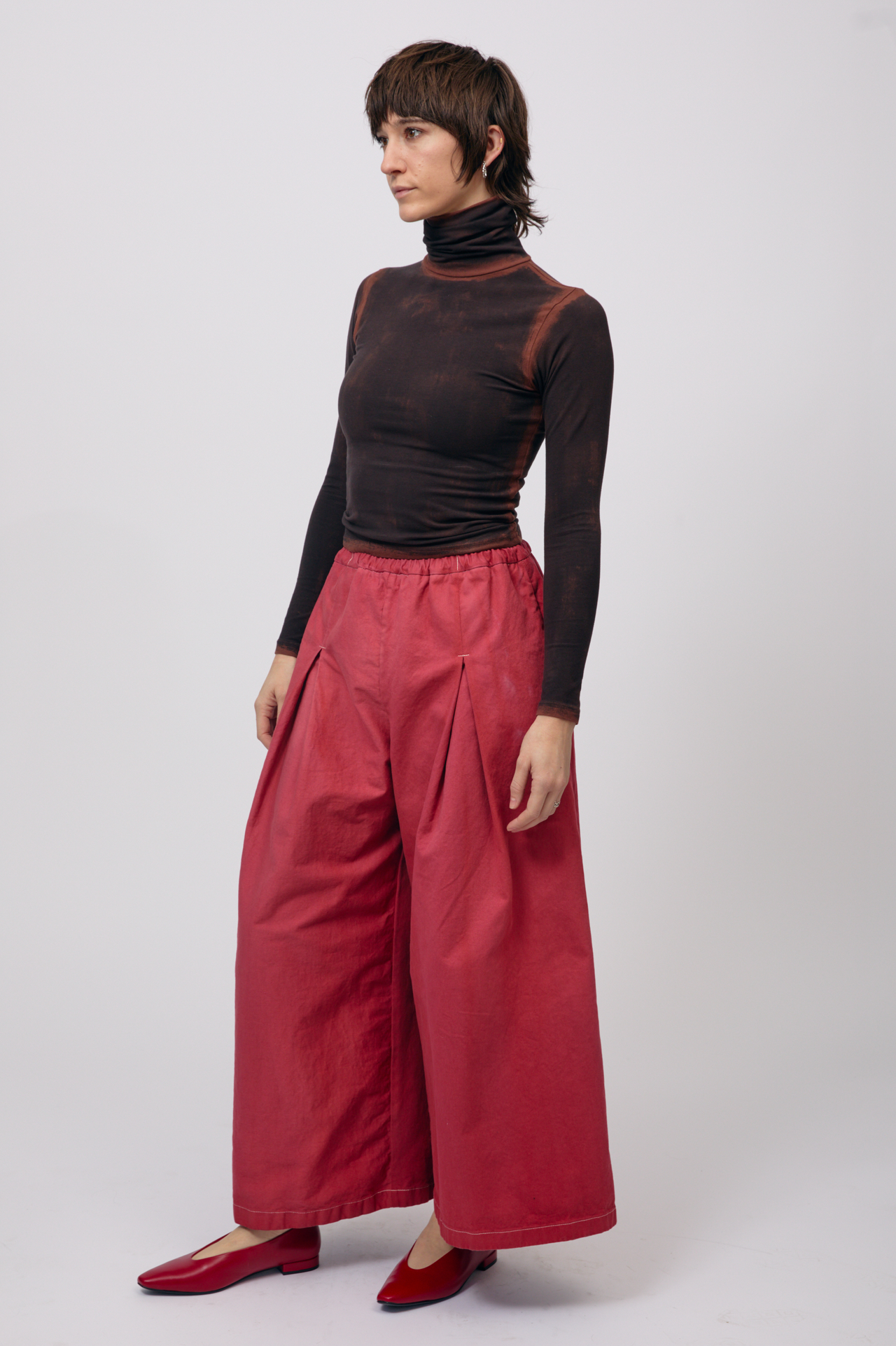 Limewash Turtleneck - Black Walnut