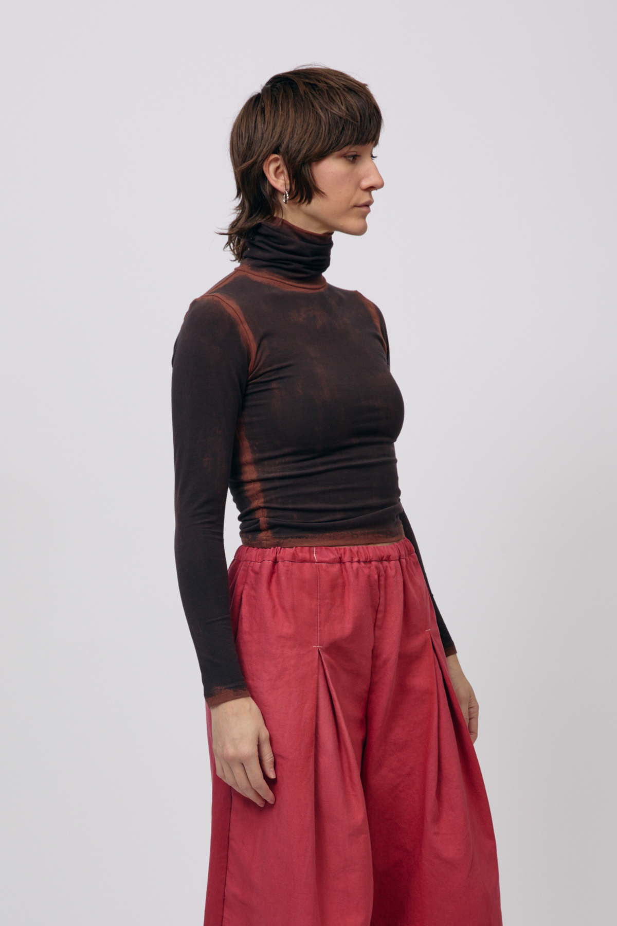 Limewash Turtleneck - Black Walnut